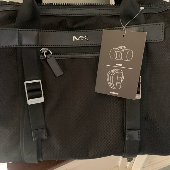 New Mk large men duffle/ backpack - Picture 4 of 15